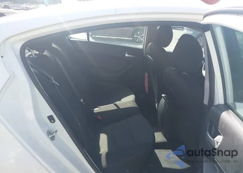 2017 Kia Forte Lx z USA, uszkodzony, nr VIN 3KPFK4A78HE061008